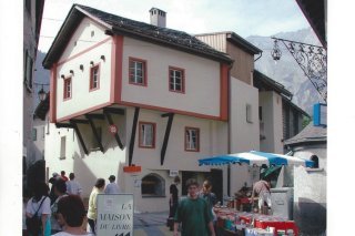 Le rectorat, bâtisse historique au coeur de St-Pierre-de-Clages, pourrait se reconvertir en musée littéraire d'ici 2027.